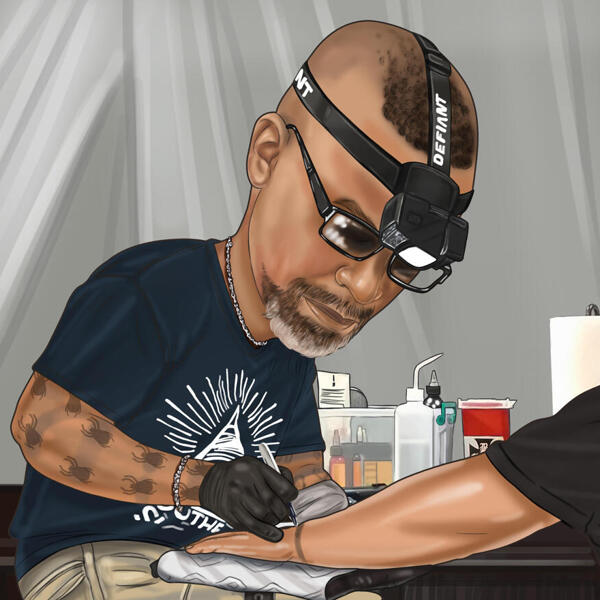 Dövme Sanatçısı İşyerinde Özel Portre Çizimi