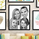 Portrait de dessin animé de famille dans un style noir et blanc à partir de photos imprimées sur une affiche comme cadeau personnalisé