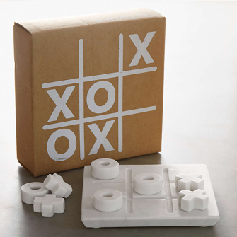 7. Pour les grands-parents qui aiment s'amuser - le coffret de jeu Marble Tic-Tac-Toe-0