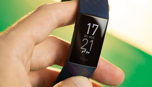 2. Fitbit Charge 4 Fitness- und Aktivitäts-Tracker-0