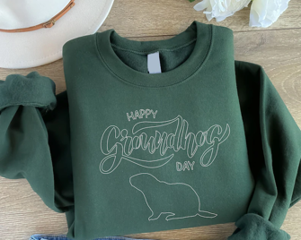 4. Sweatshirt med texten Happy Groundhog's Day-0