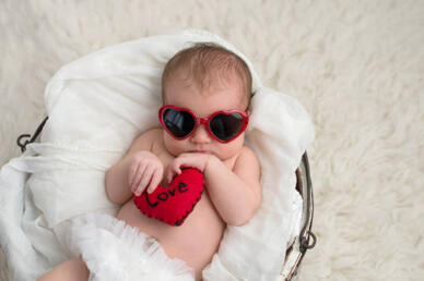 Die besten Valentinstagsgeschenke für Babys – 15 süße Ideen, um die Liebe zu feiern